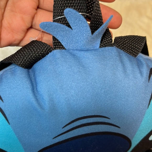Stitch back pack - Picture 8 of 10